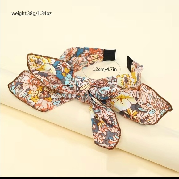 Floral headband. - Picture 3 of 6